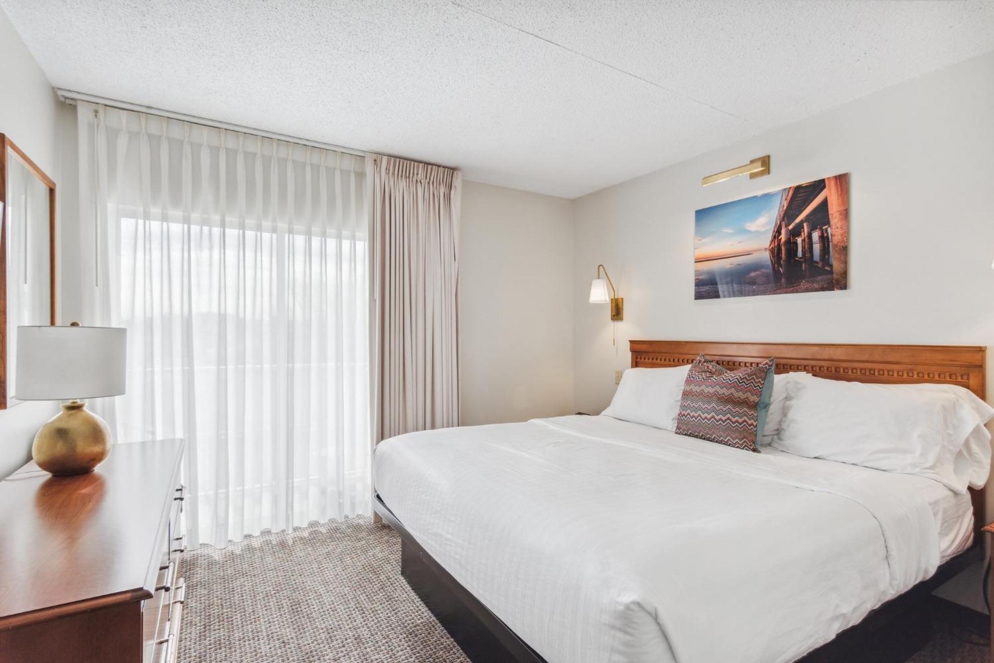 Cape Suites Room 8 - Free Parking! Hotel Room Рехобът Бийч Екстериор снимка
